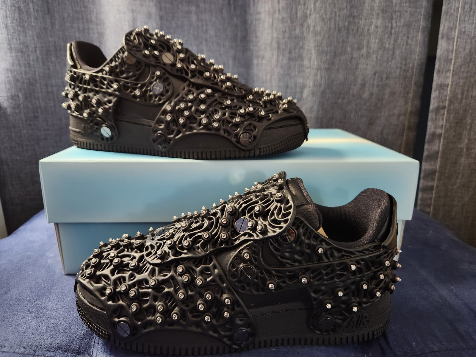 Nike Air Force 1 LXX Swarovski