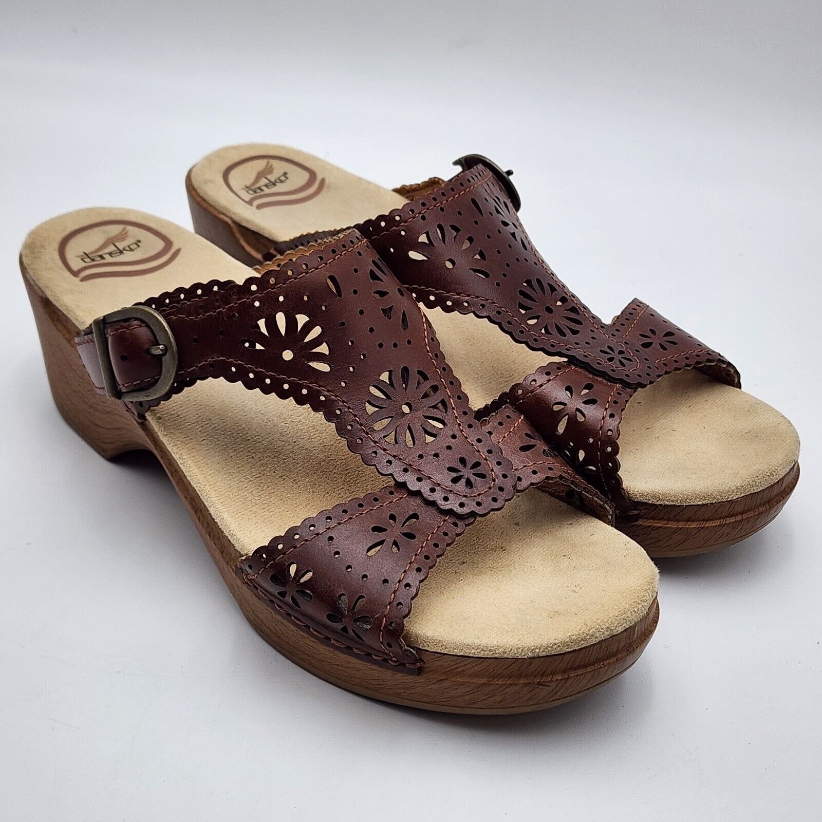Dansko Women's 9830242200 Sapphire Cut Out Slide Brown Leather Slip On Size 40