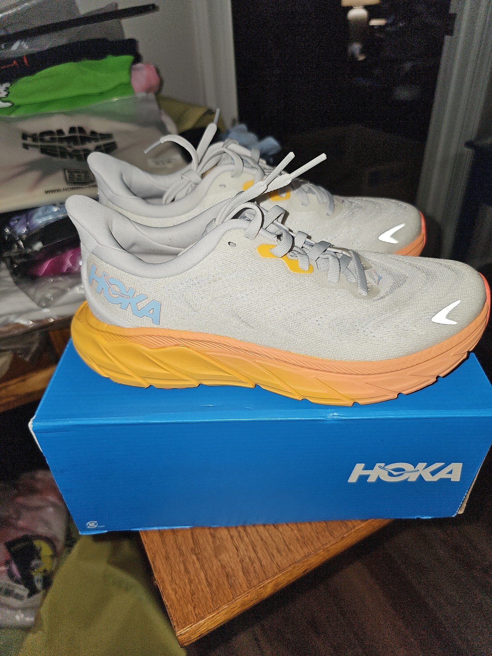 Hoka Arahi 6 Shoes