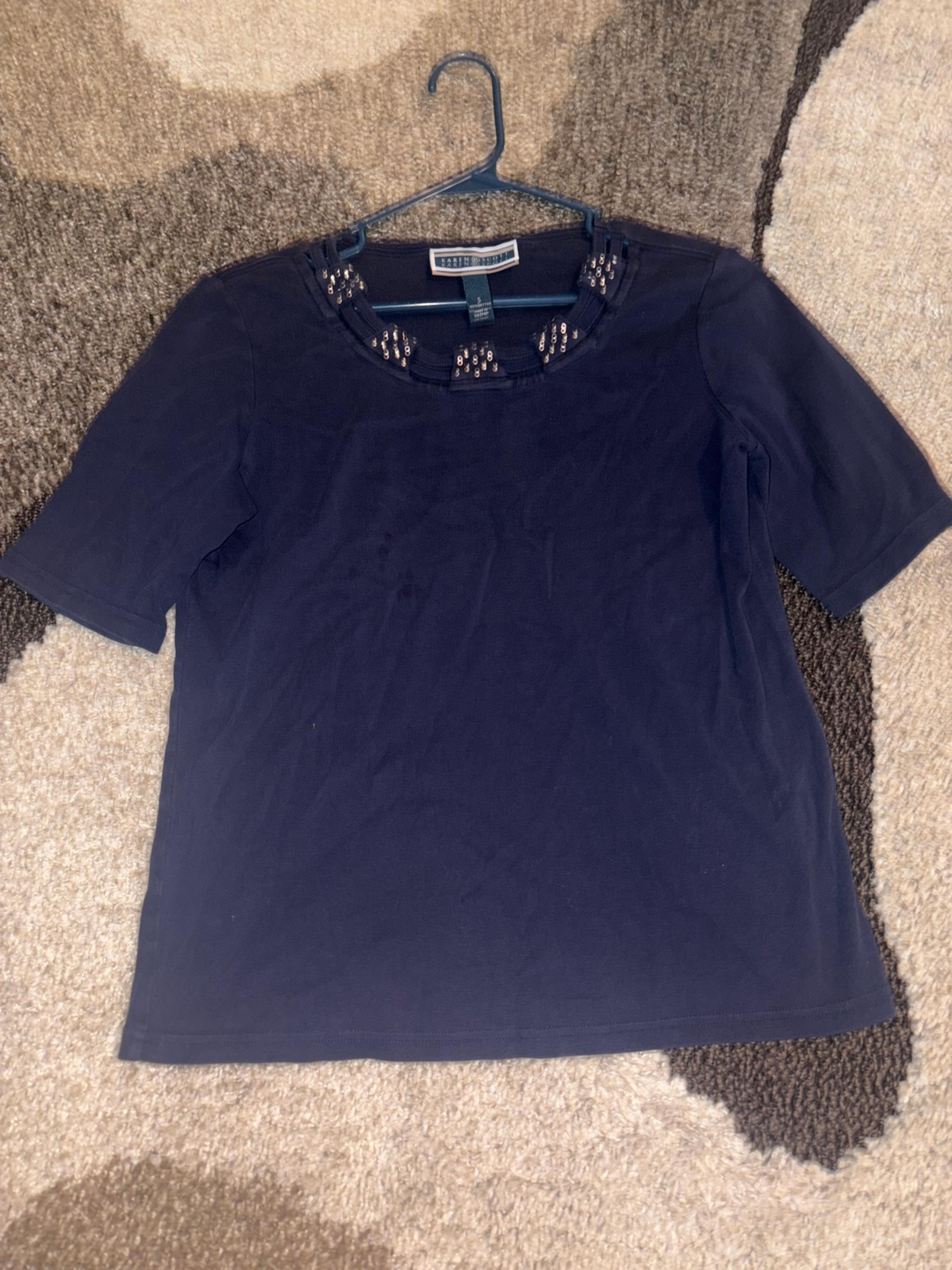 Navy blue Karen Scott tshirt