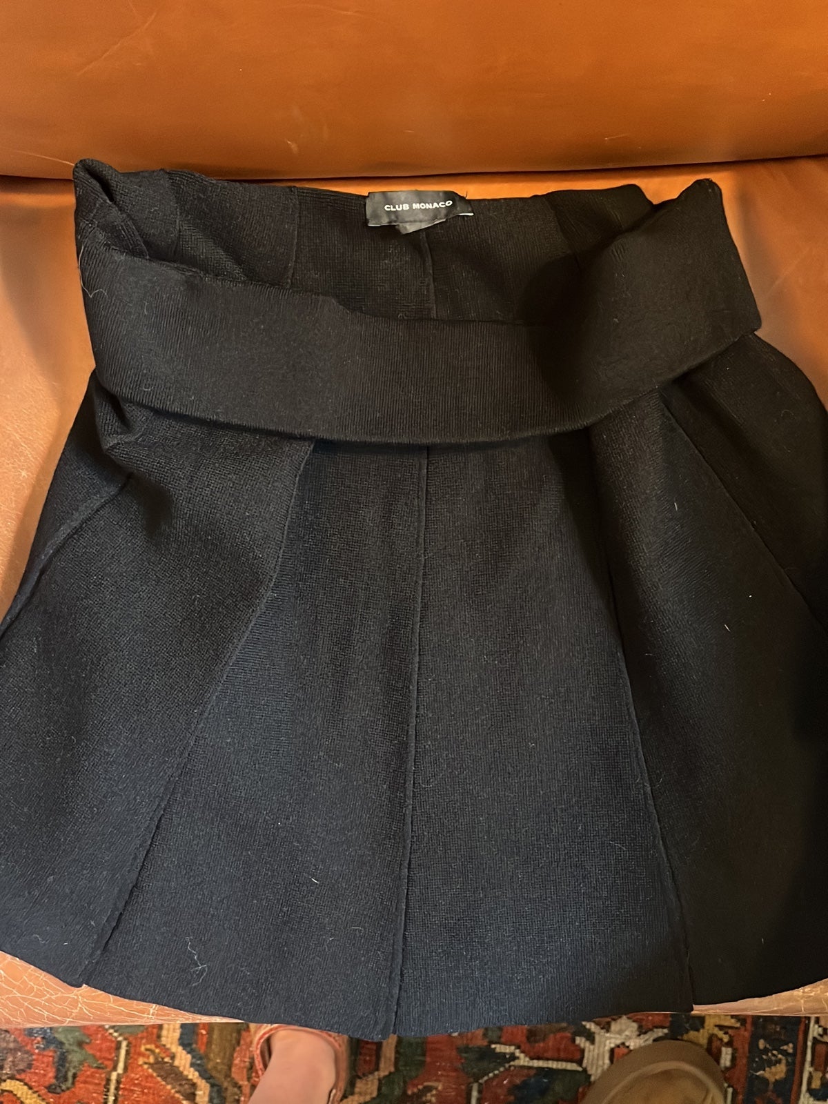 NEW Club Monaco Stretch / Flared black skirt, Size S/M with stretch waist