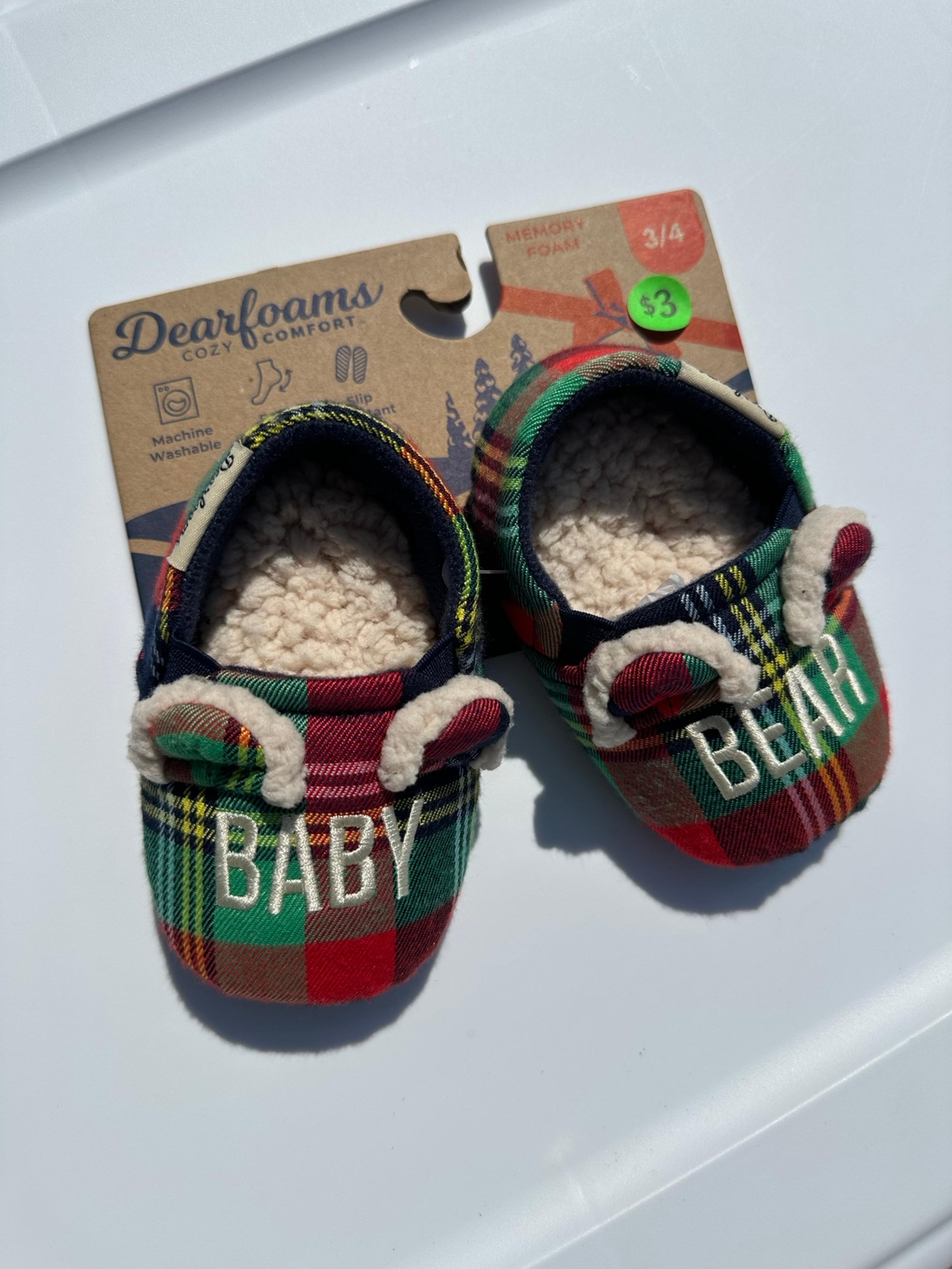 Baby Christmas slippers