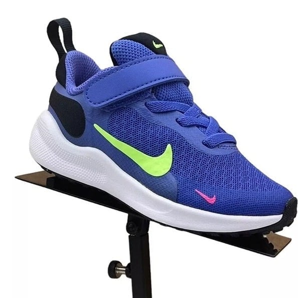 Nike Revolution (PSV) Toddler Girl's Slip-on Sneakers Size 8 Purple/Multicolor