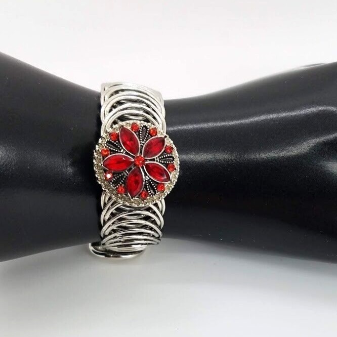 Vintage Crystal Cuff 9 Wrap Bracelet Silver Tone Circle Red Crystal Flower