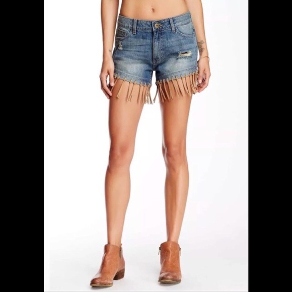 DL1961 Ivy High Rise Leather Fringe 25
