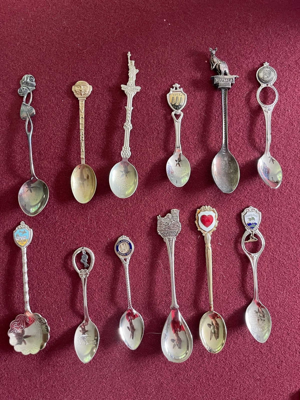 Lot of 12 collectible souvenir spoons