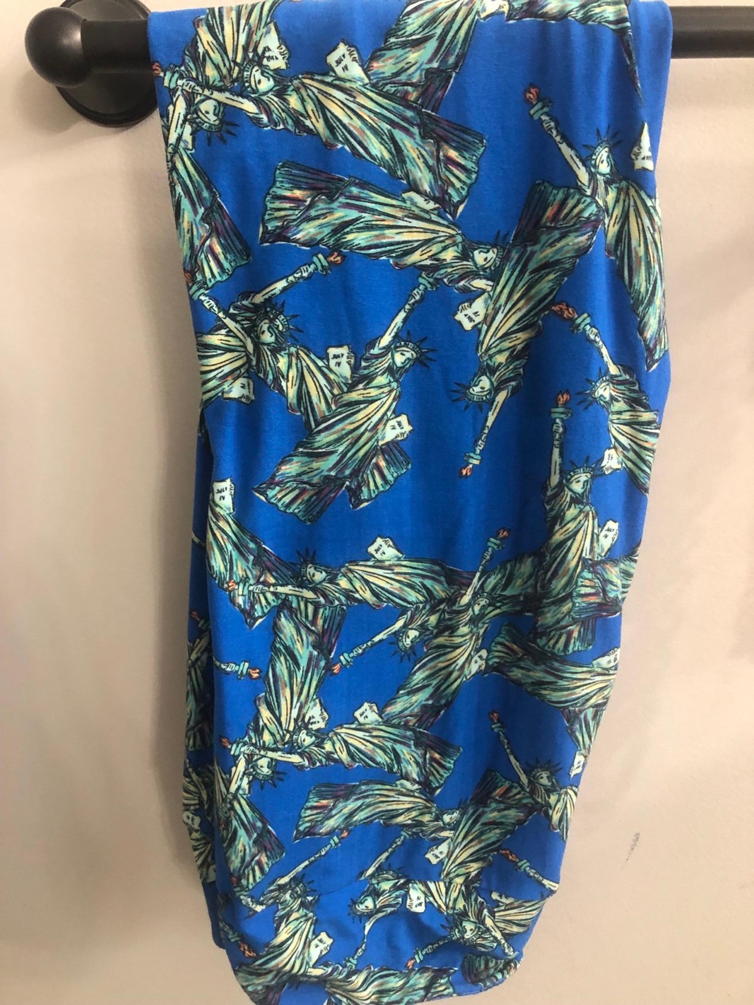 Lularoe Statue of Liberty leggings