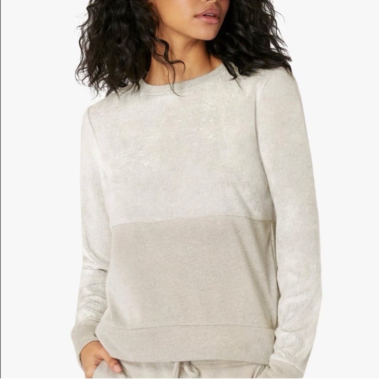 Beyond Yoga Cross Paths Pullover in Oatmeal Heather Size Small