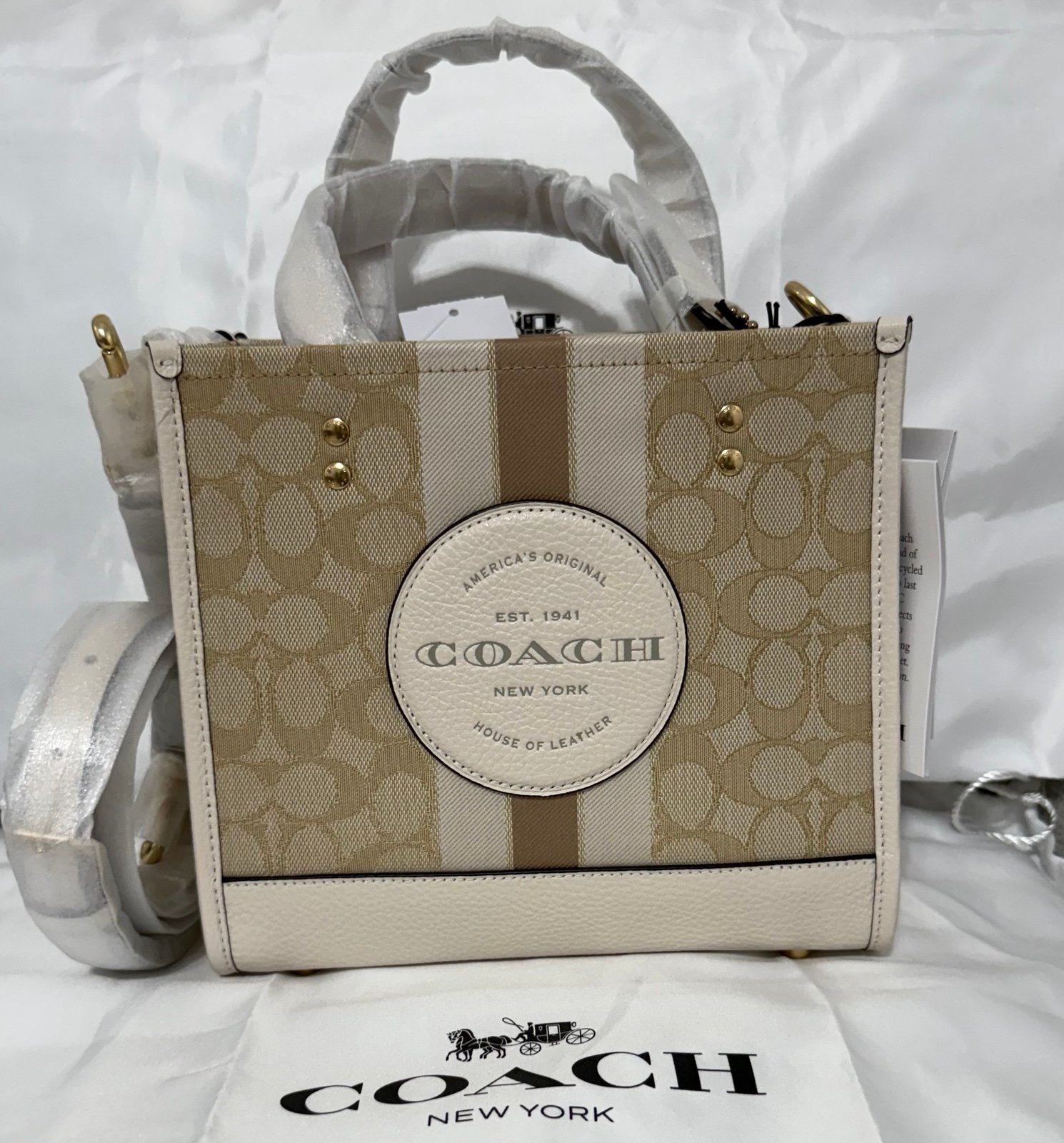 Dempsey Tote Bag 22 In Signature Jacquard With Stripe coach