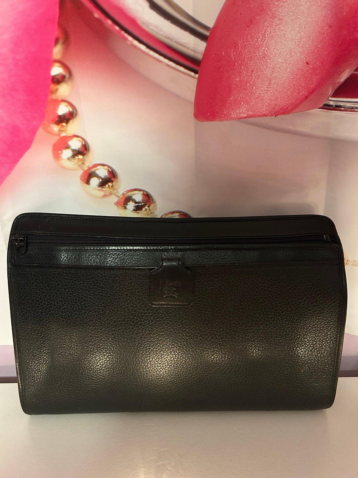 Burberry’s Vintage Clutch, Pre-loved.