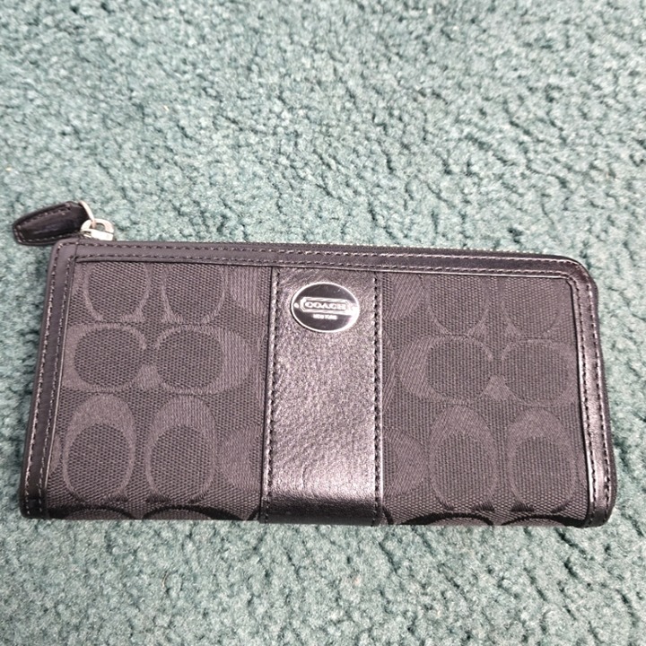 Coach Womens Wallet Legacy Signature Black C Fabric Slim Zip Leather Trim NWOT