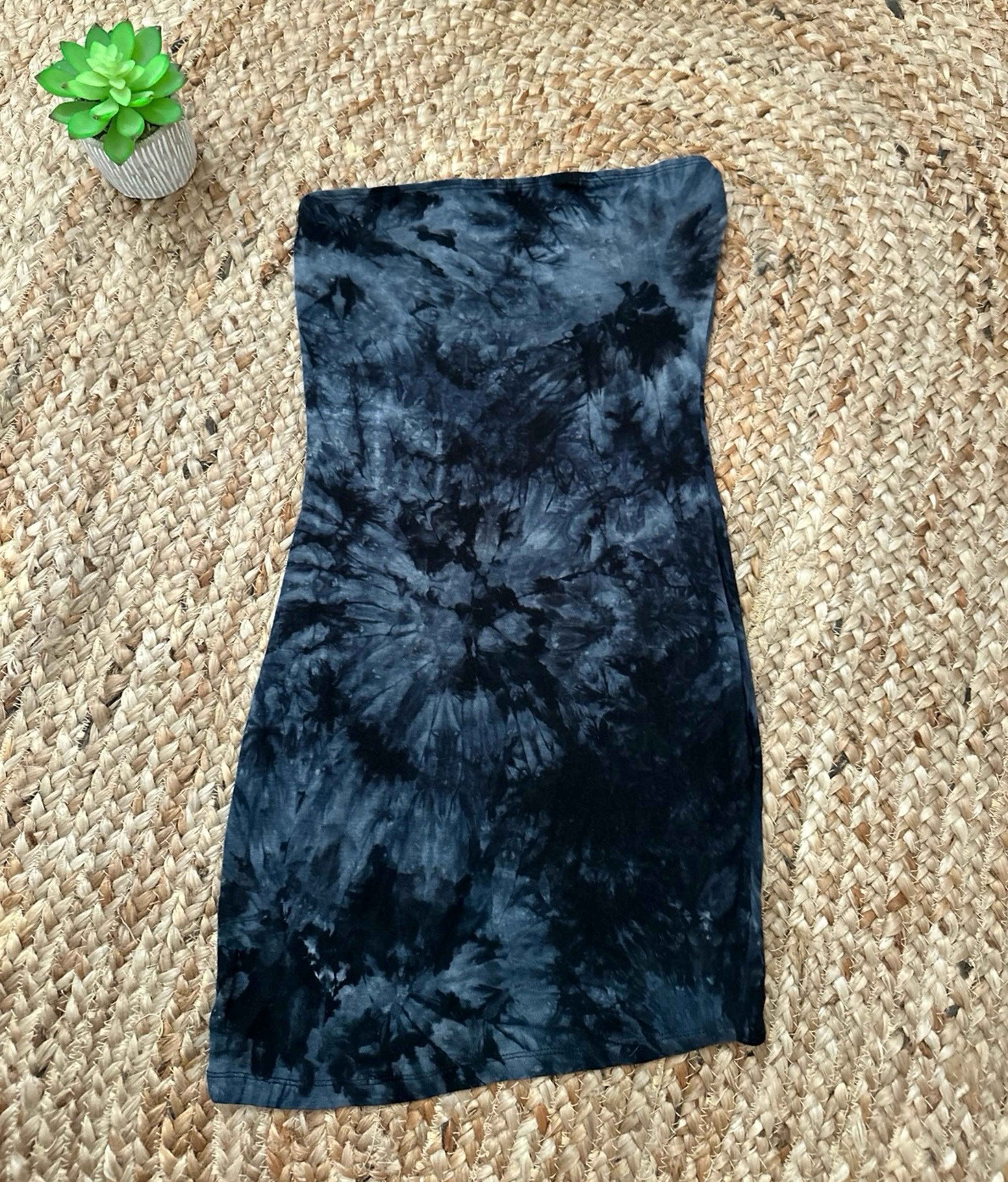 MINI BODYCON DRESS