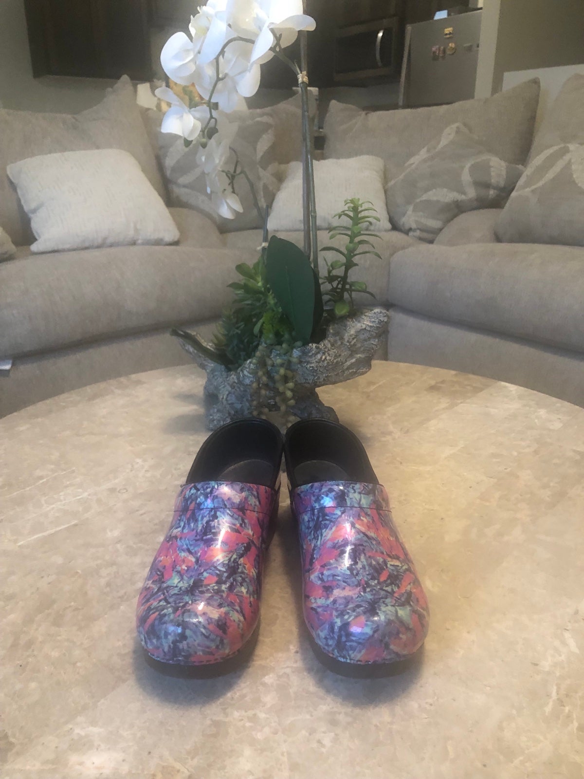 Dansko women’s clogs size 39