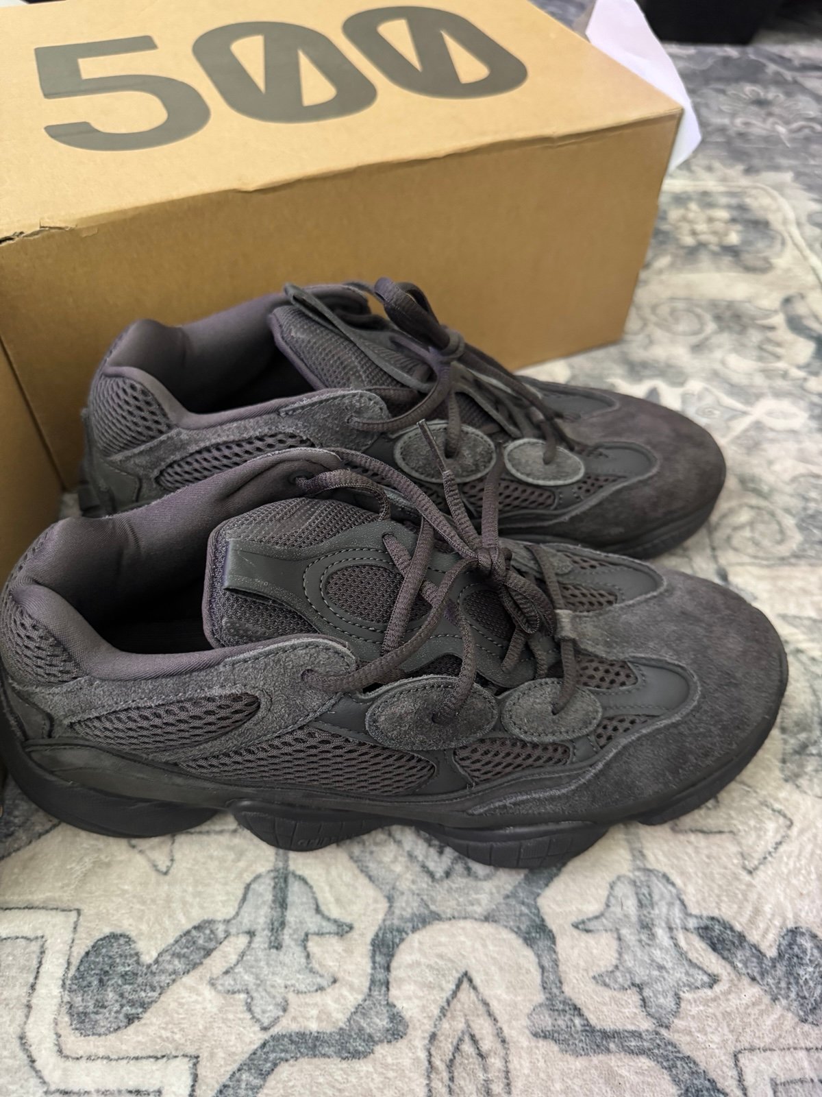 Yeezy 500