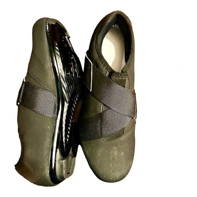 VikoViren Pelaton Cycling Shoes Black Size 42.5 With Cleats Unisex Black Breatha