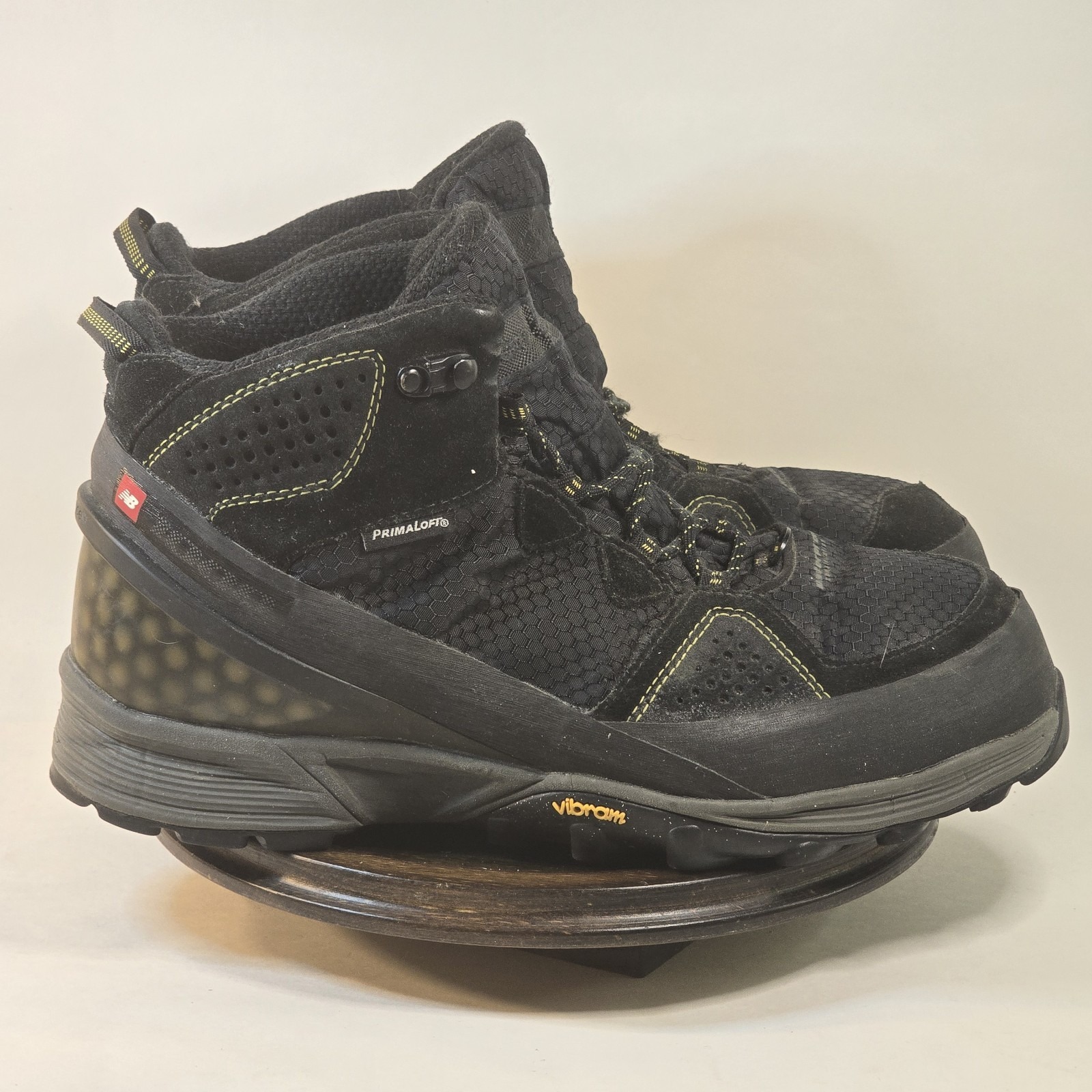 New Balance 1000 Mens Size 13 4E Hiking Boots Waterproof Outdoor Shoes MO1000BY