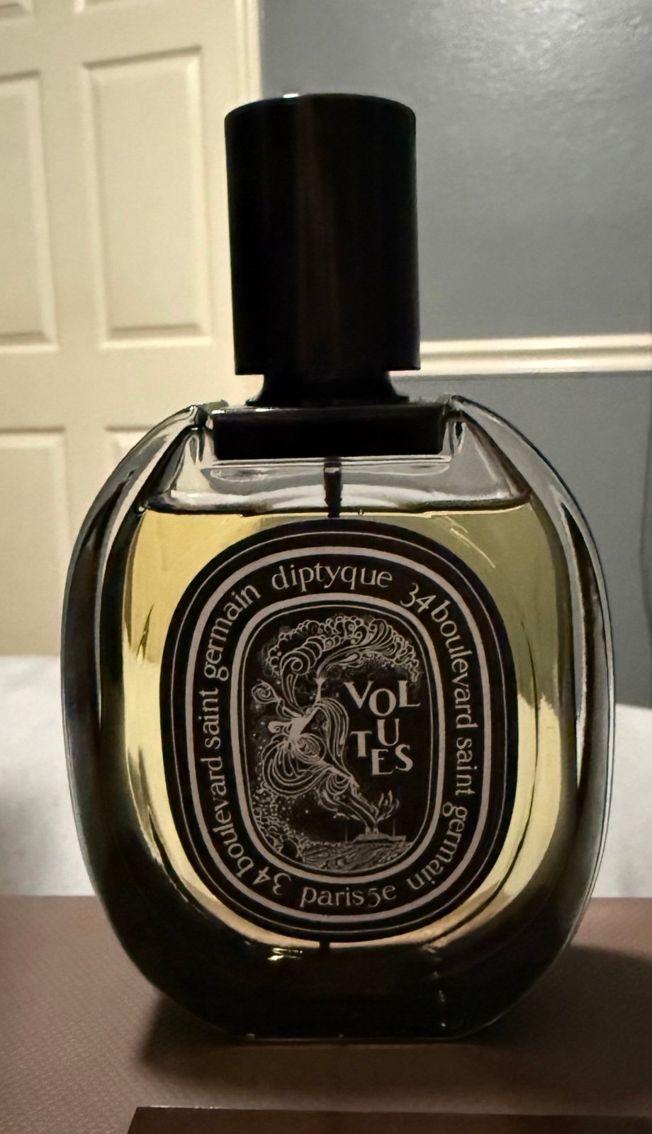 diptyque volutes