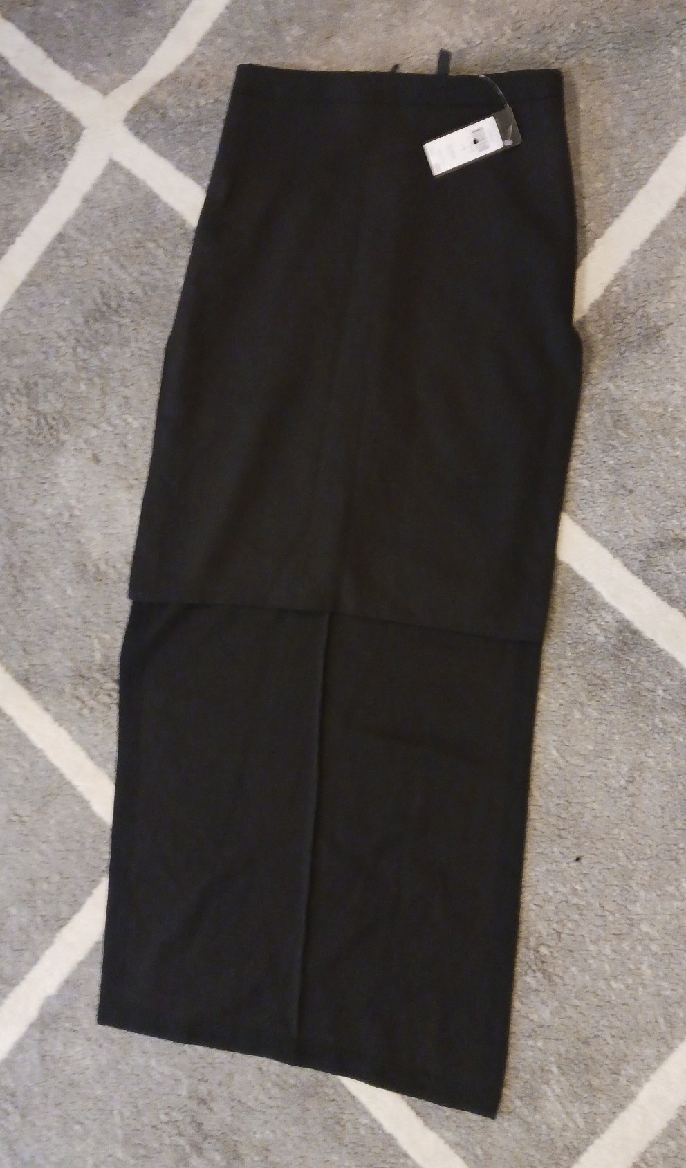BCBGMAZRIA HIGH LOW SKIRT