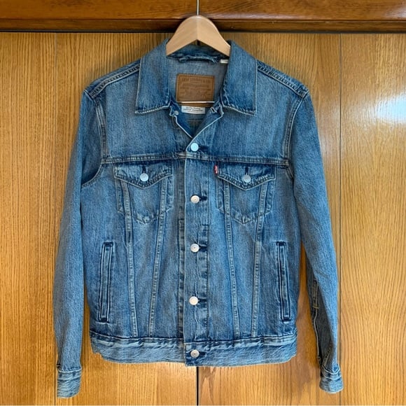 Levi’s Women’s Denim Jean Jacket