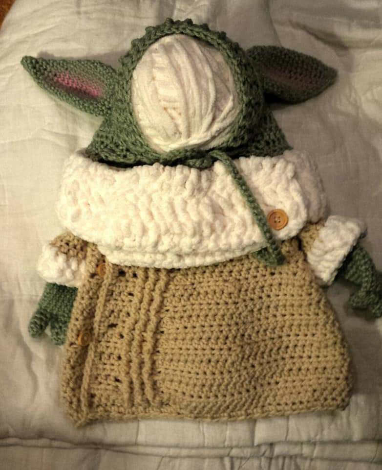 Baby Yoda newborn Cocoon Wrap Bunting