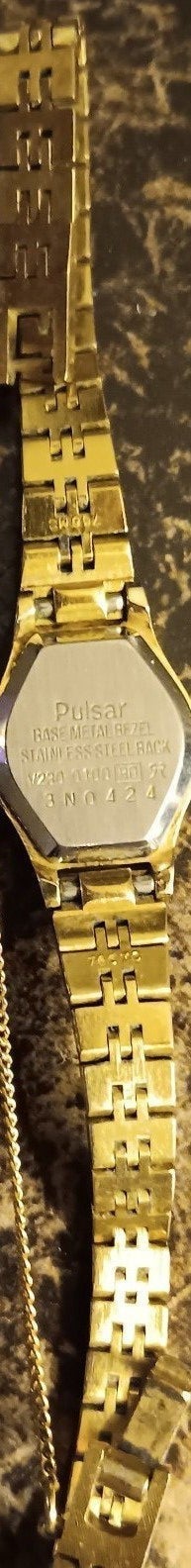VINTAGE PULSAR BY SEIKO LADIES PETITE QUARTZ