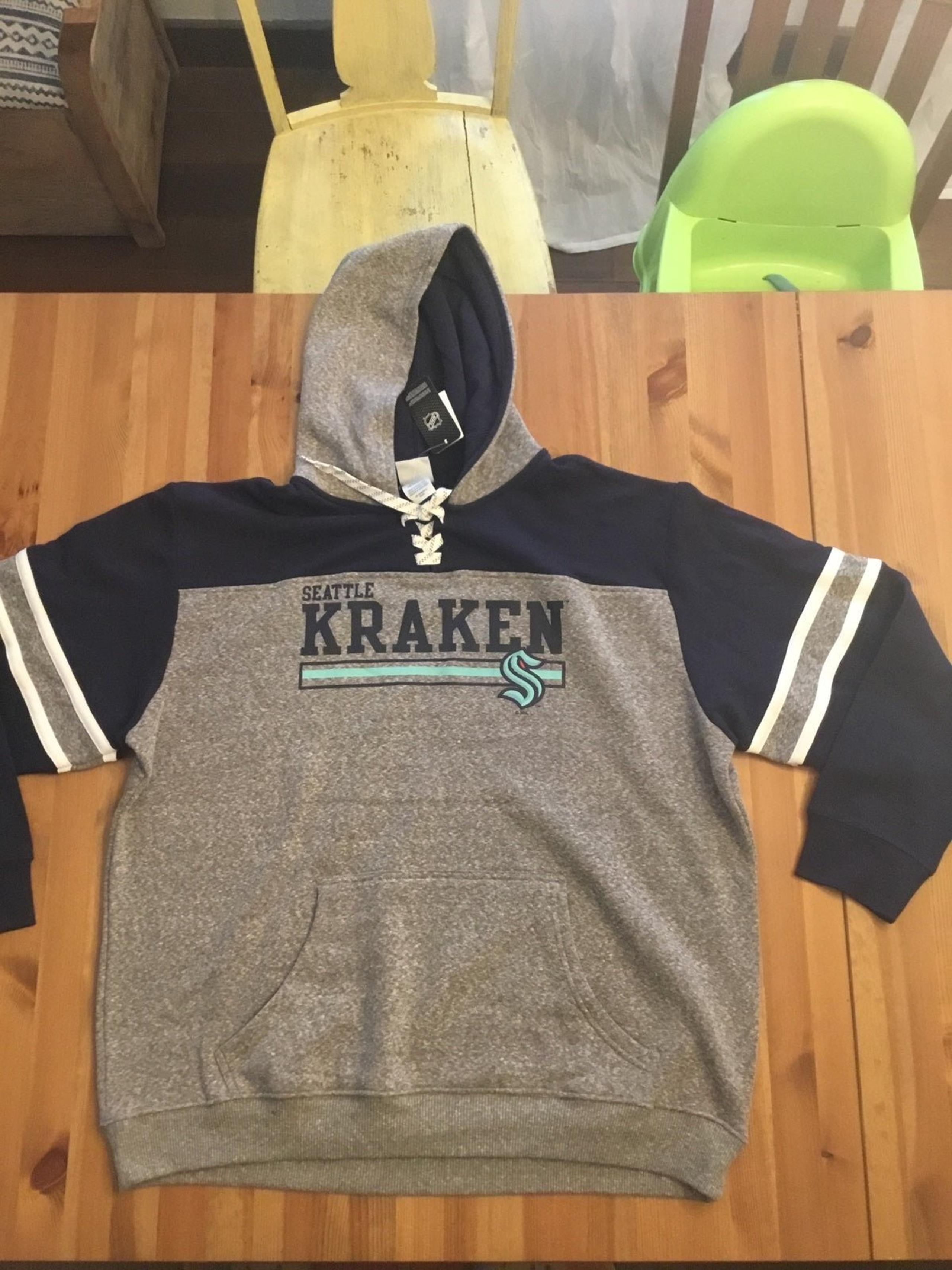 NWT NHL seattle kraken men's medium pullover fleece hoodie with laces