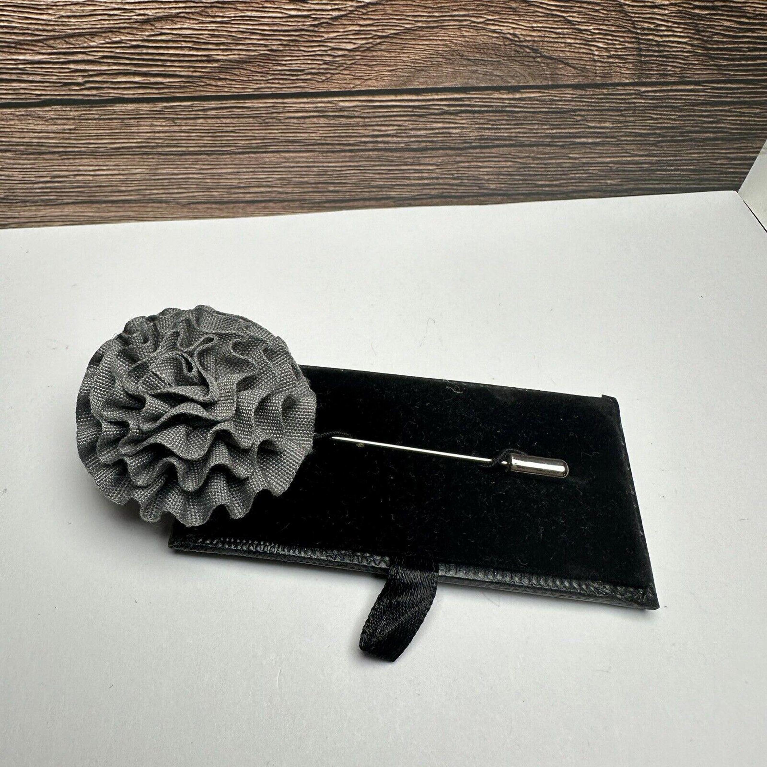 Vesuvio Napoli Italy Grey Cloth Flower Brooch Lapel Stick Pin NWOT