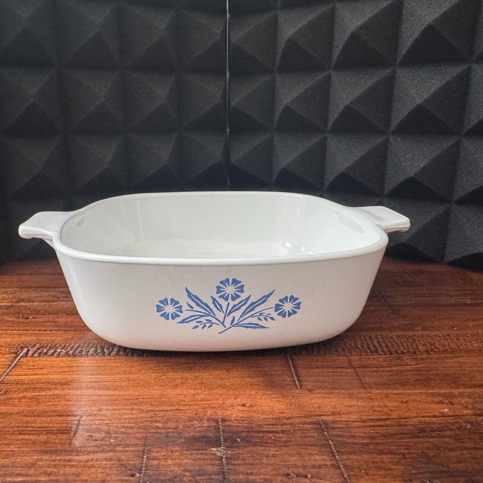 Vintage 1960s Corning Ware Square Corn Flower Blue Quart Casserole dish No Lid