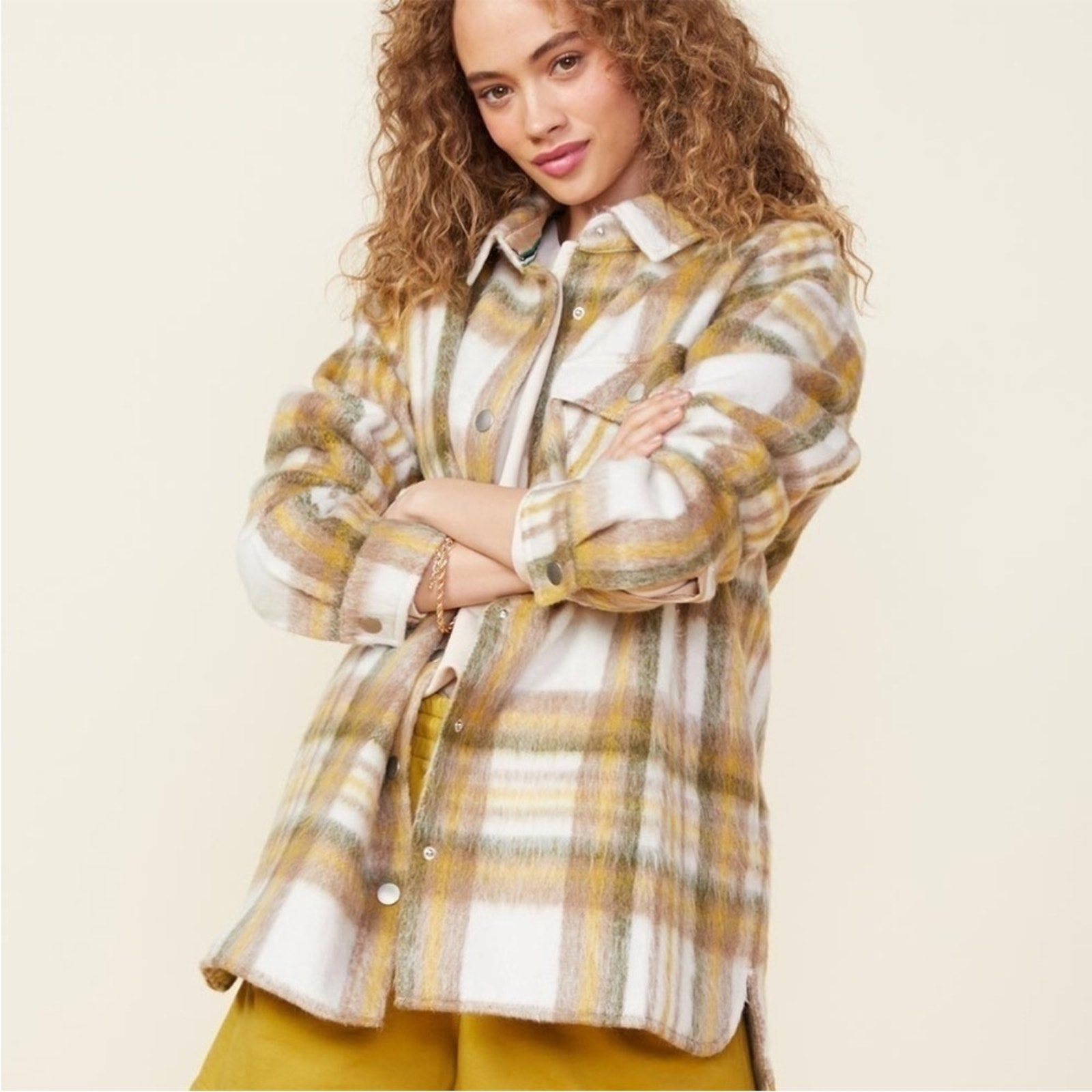 Monrow Plaid Flannel Shacket Coat Jacket Button Yellow Tan Womens Size Small NWT
