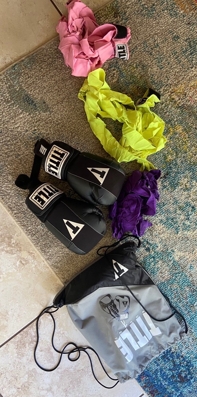 title boxing gloves