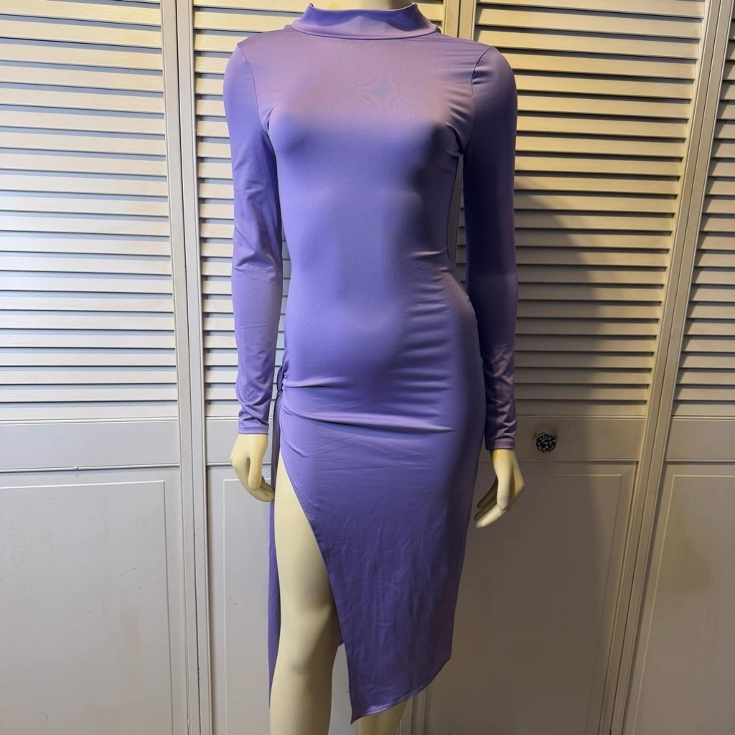 Women's Fashion Nova Midi Dress With Long Sleeves | Mock Neck,
Size S, Purple