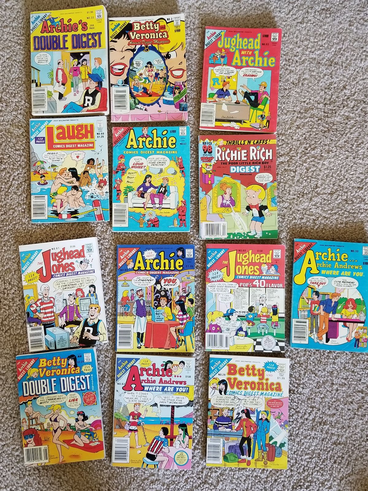 Antique ARCHIE,JUGHEAD Comic Books
