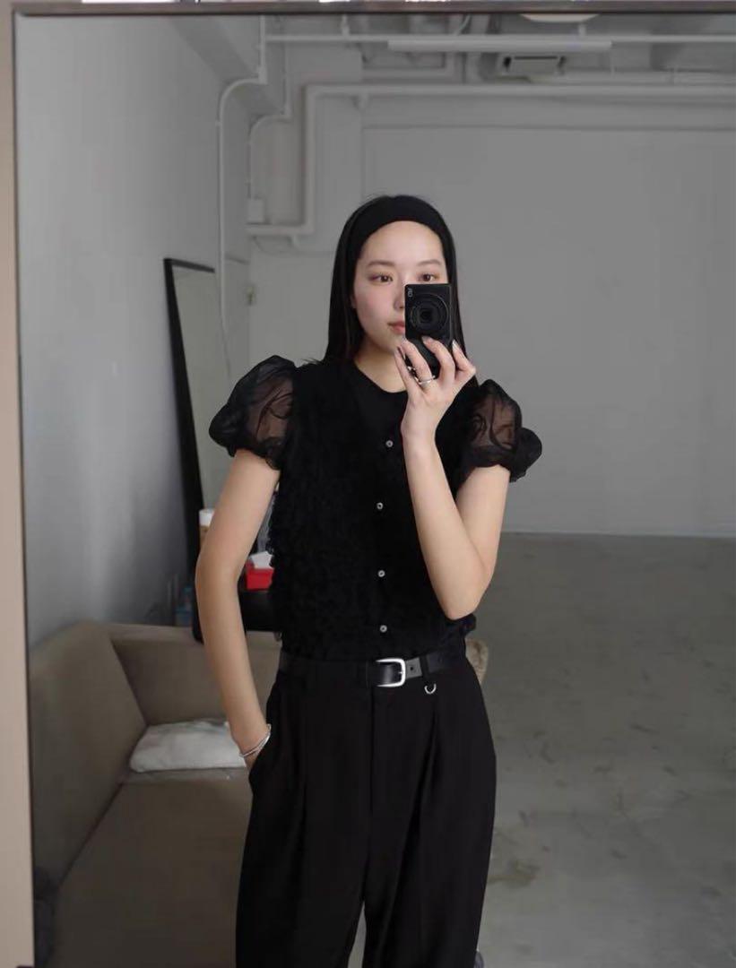 CLANE TULLE VEST LAYERED TOPS