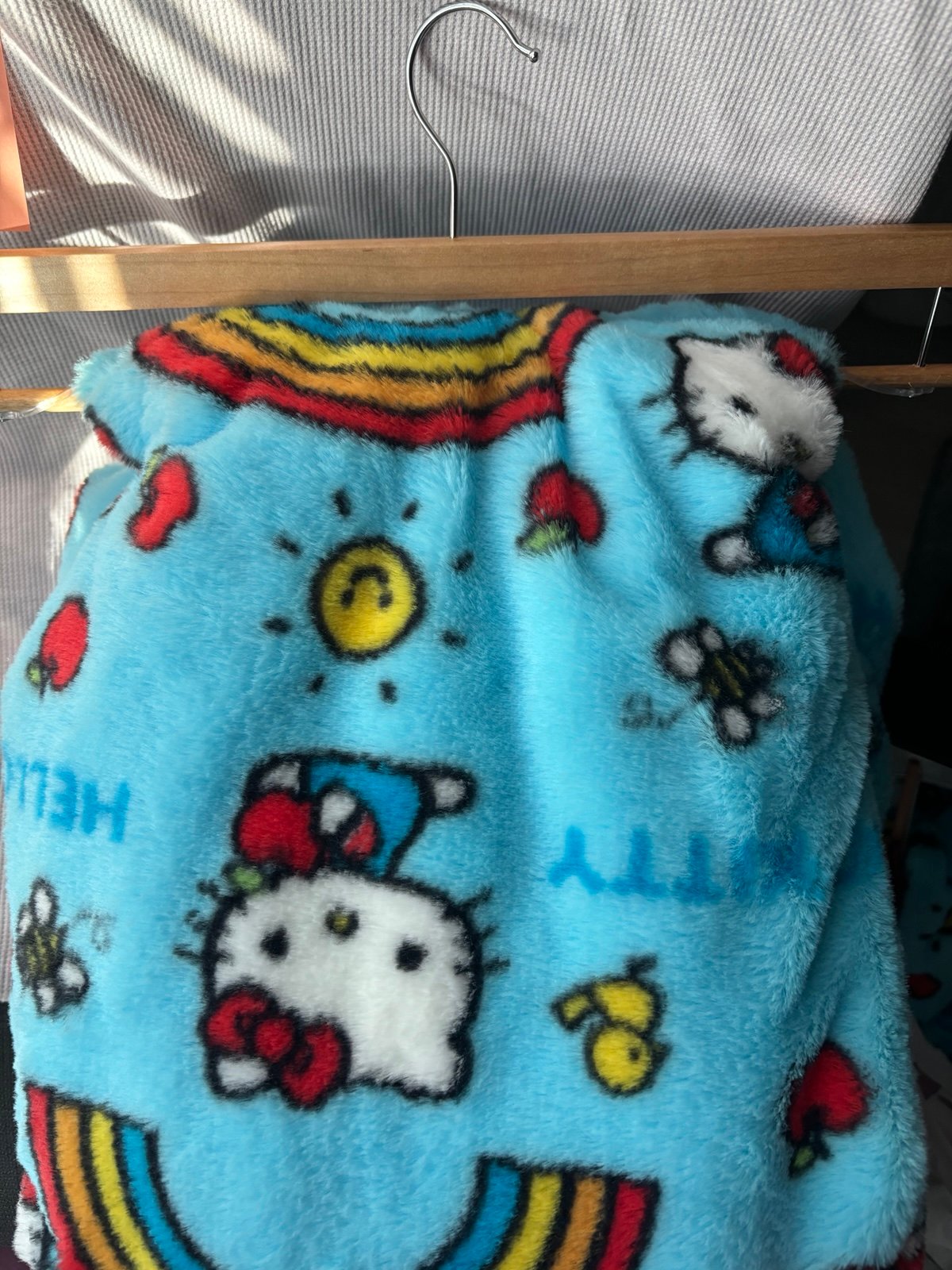 Hello Kitty blanket