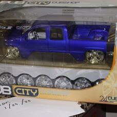 Jada Toys 2002 Chevy Silverado