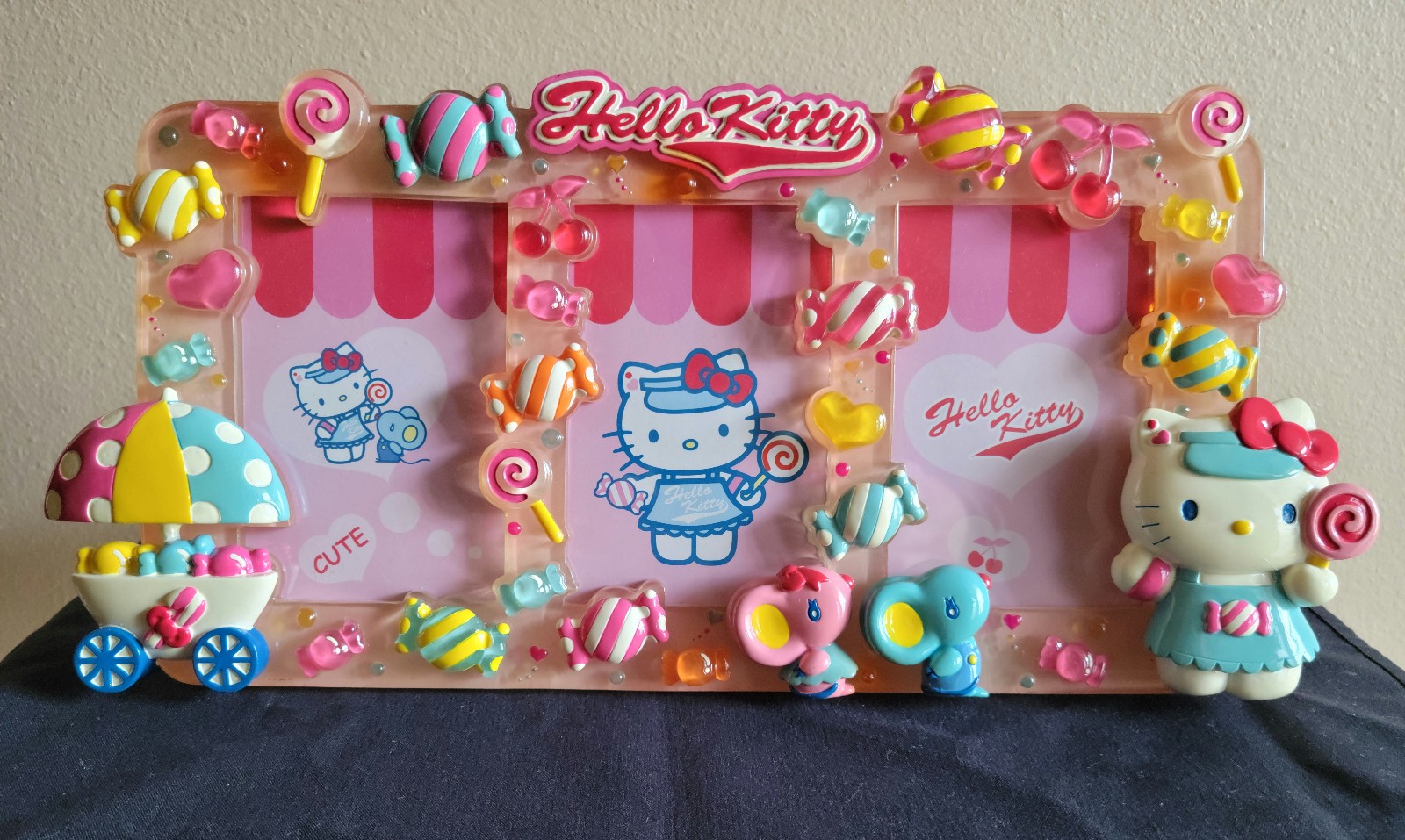 Vintage 2004 Sanrio Hello Kitty Candy Photo Frame