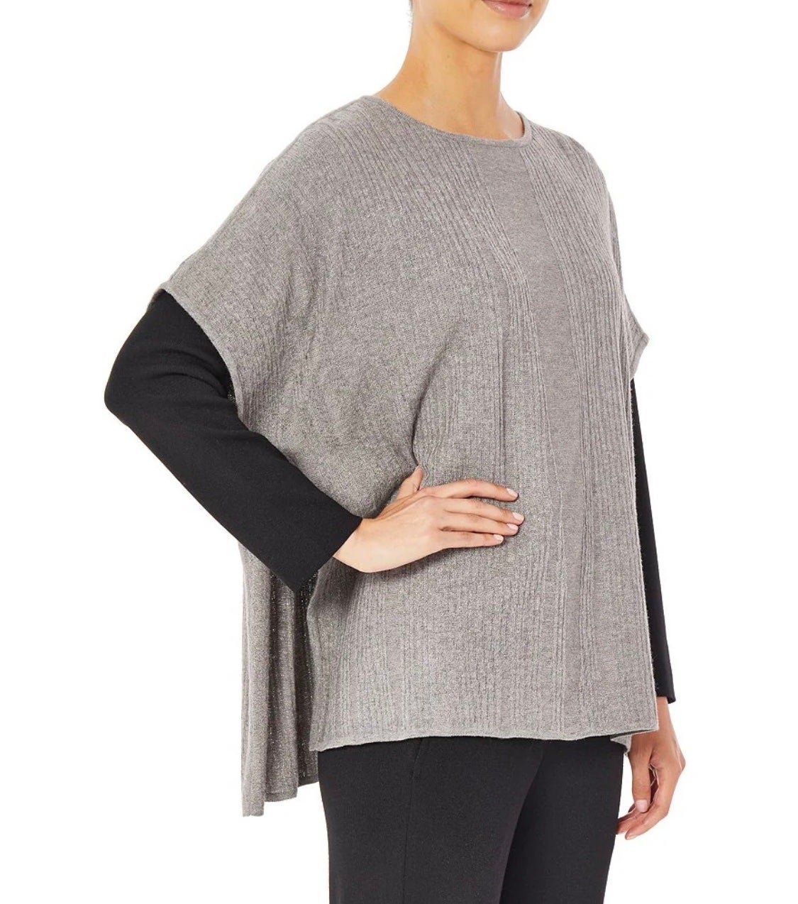 NWT Ming Wang Luxury short sleeve poncho top sweater