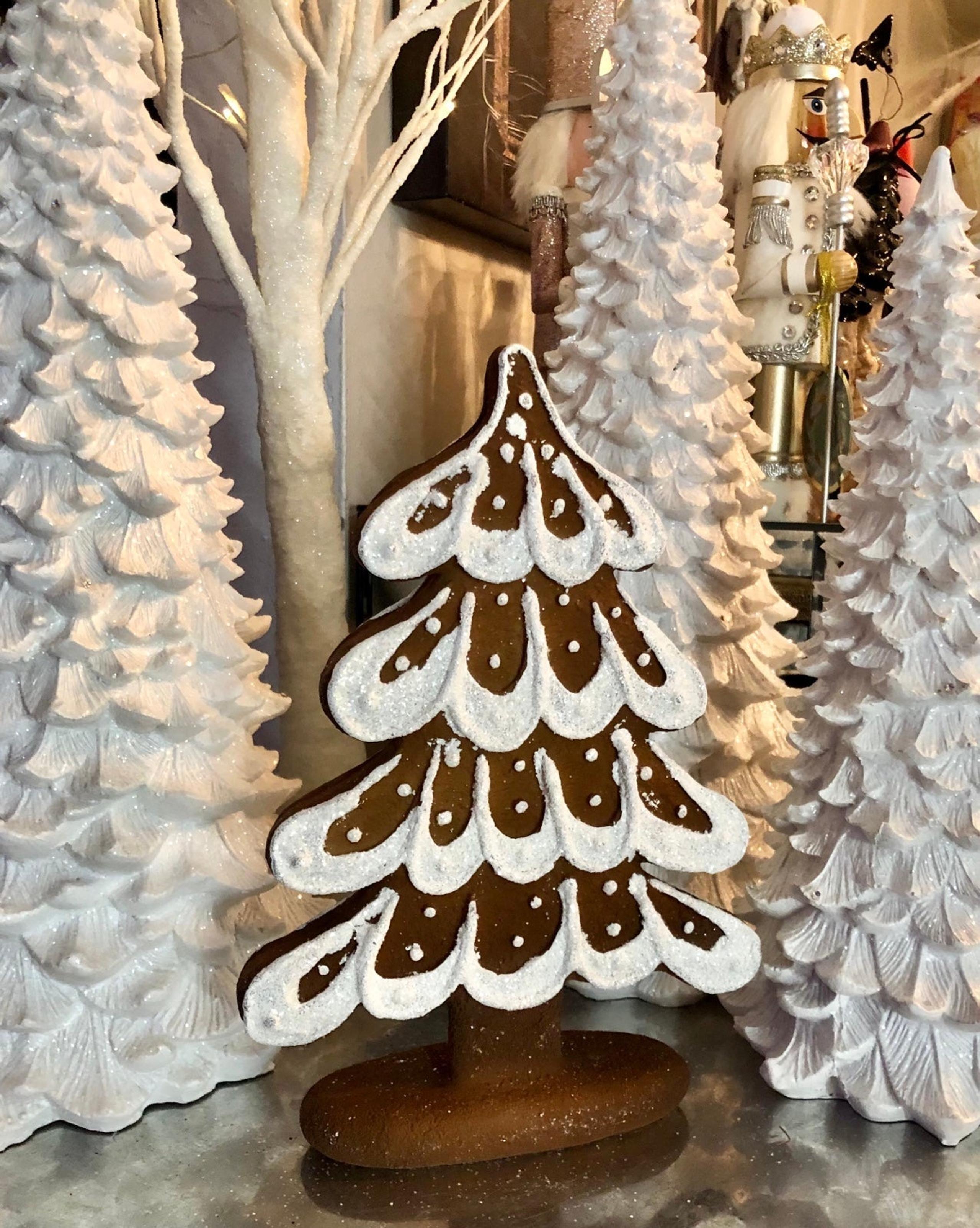 Mrs Claus Bakery Faux Gingerbread Frosted Glittery Tree 7”