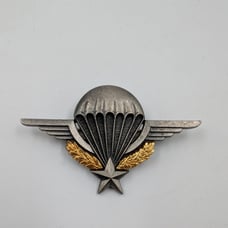 ORIGINAL FRENCH ARMY FOREIGN LEGION PARACHUTE QUALIFICATION WING FULL SIZE BADGE