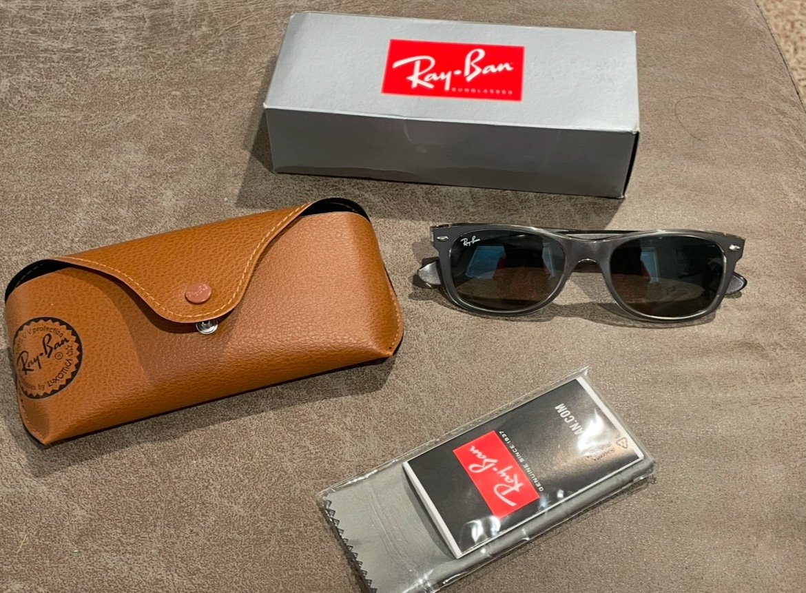 Ray Ban RB2132 WAYFARER Square Sunglasses Unisex Men Women Gunmetal 52mm