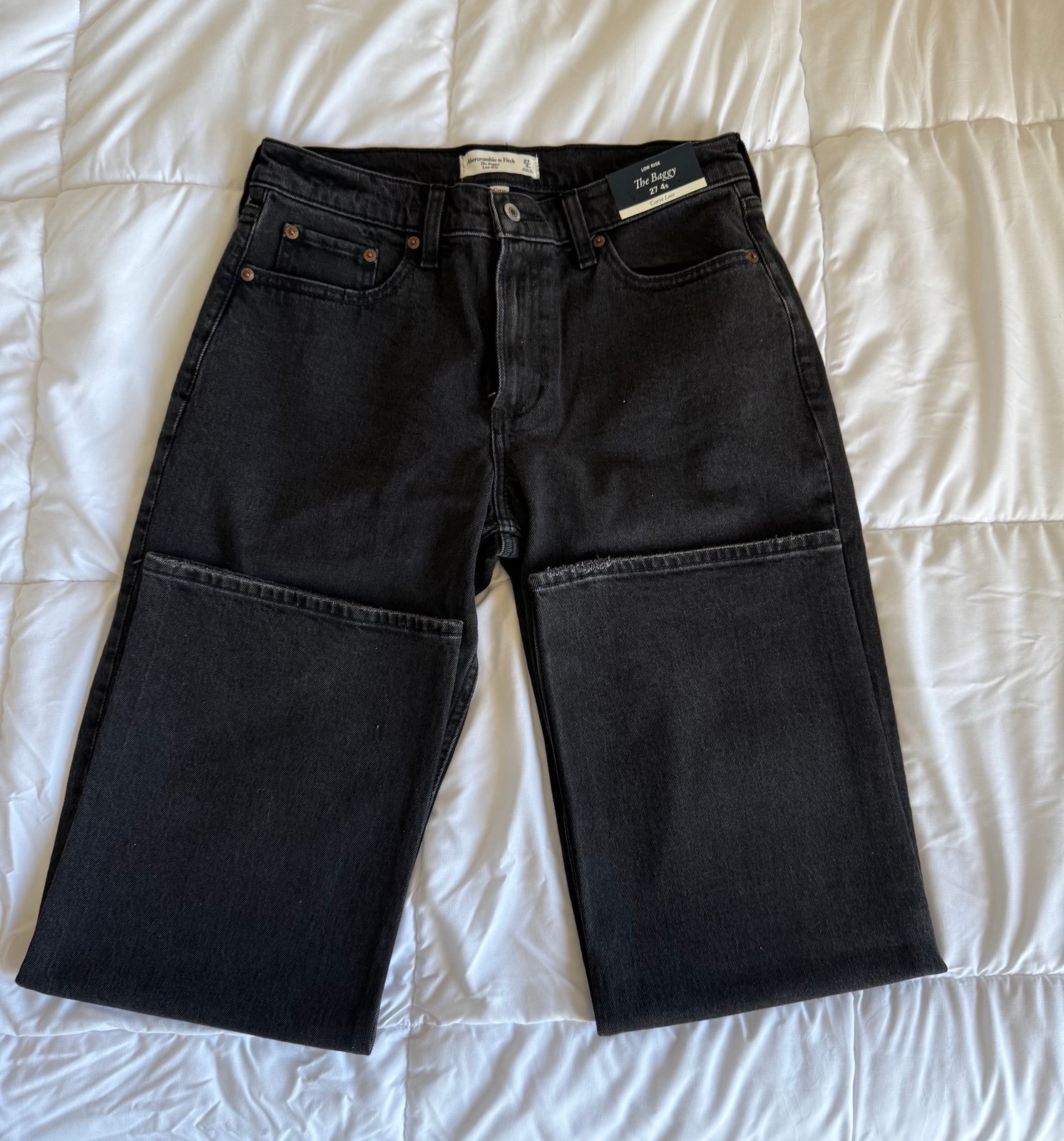 Low Rise Baggy Jeans