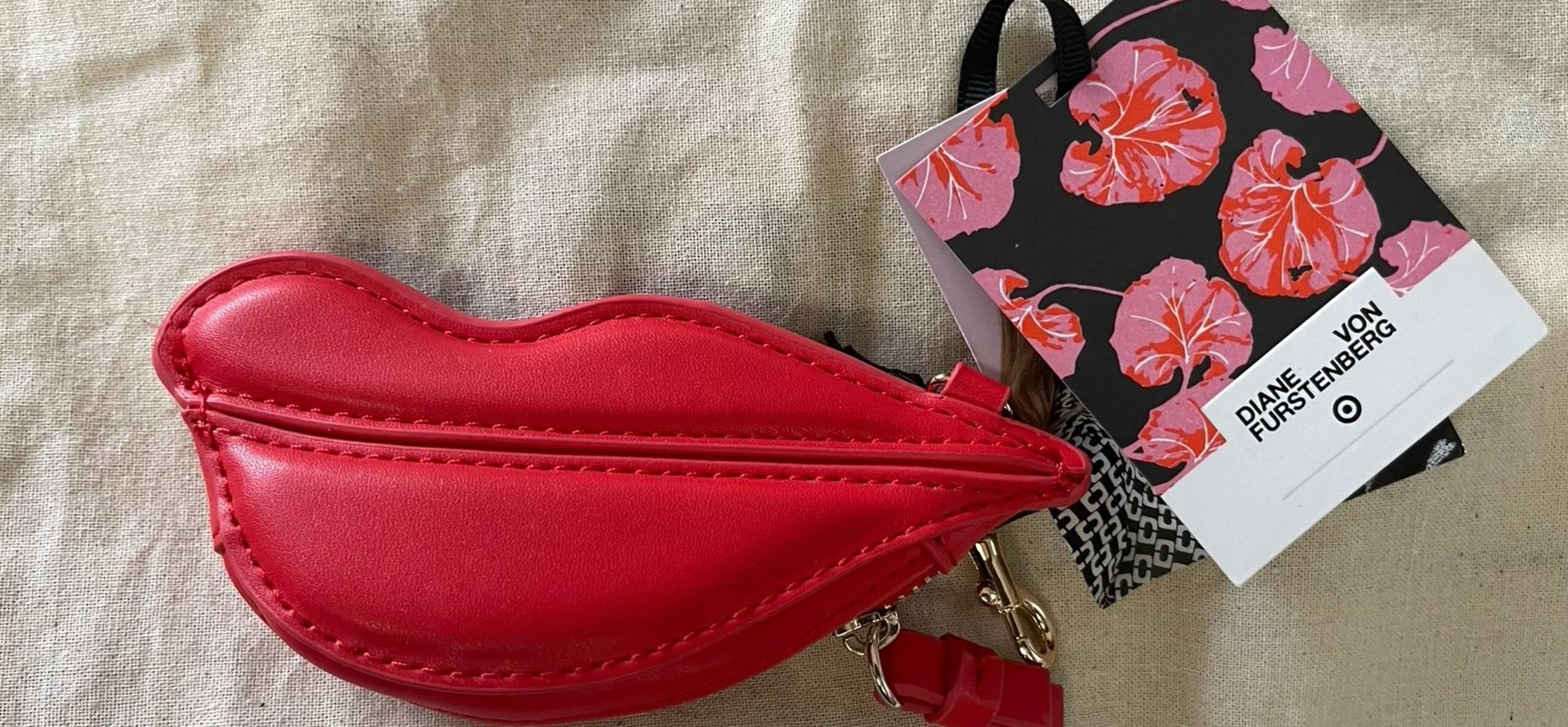 Diane Von Furstenberg lip coin purse