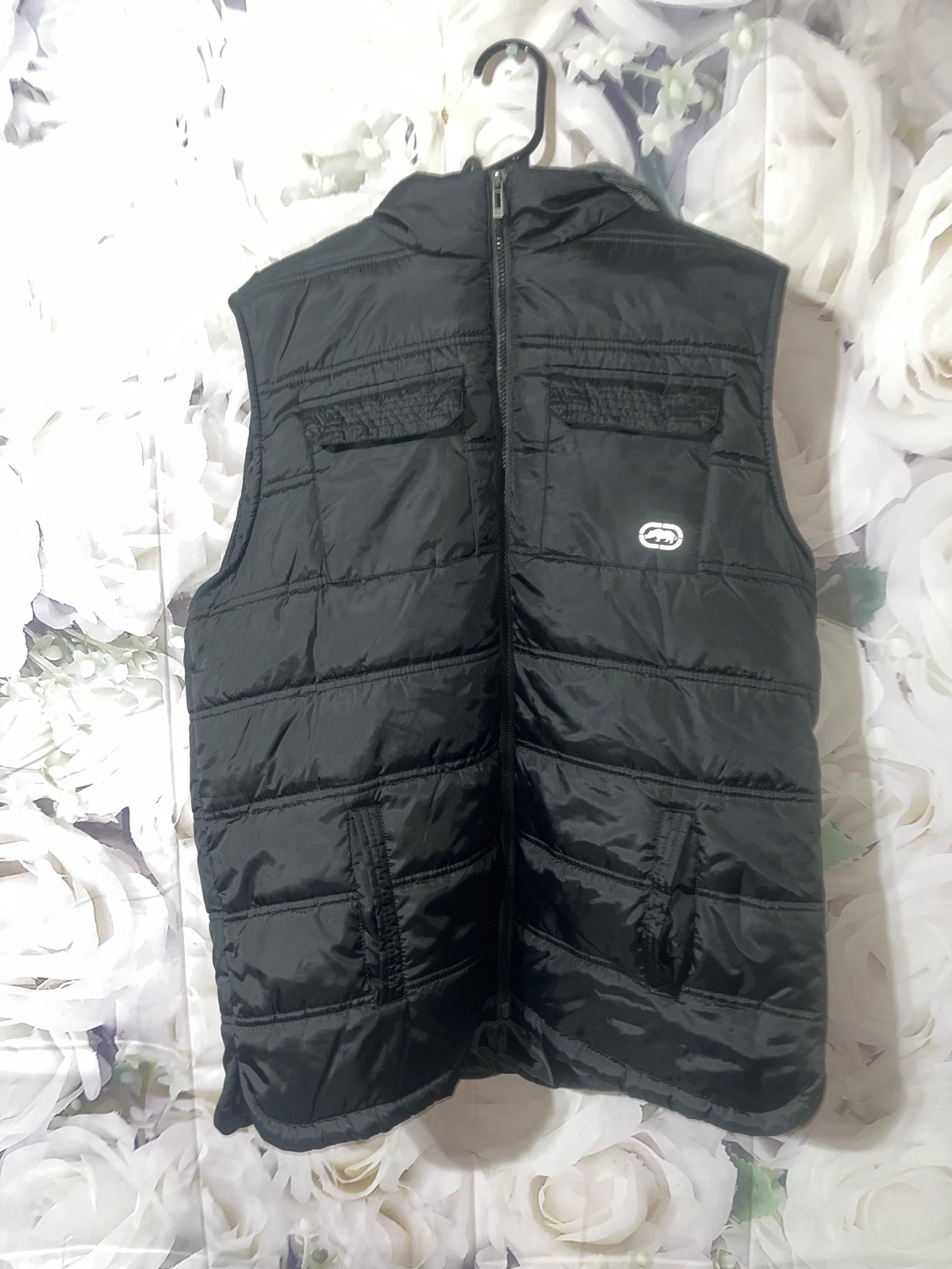 Vintage ECKO Unlimited Outerwear Hooded Puffer Vest Black Y2K Street Wear medium