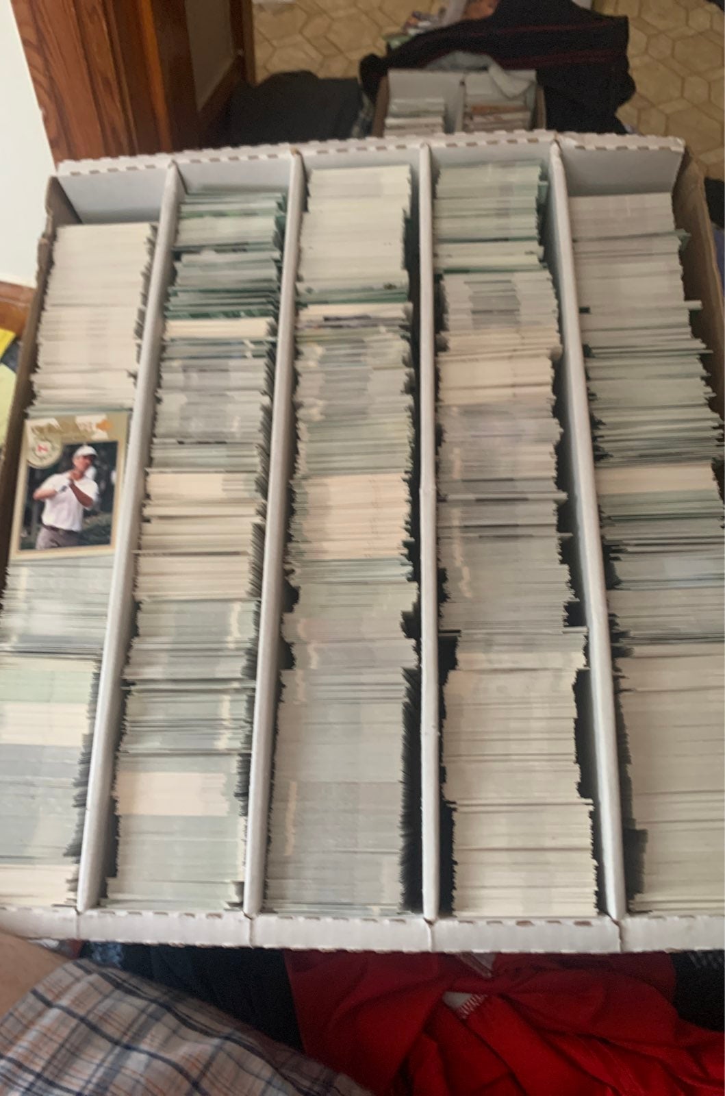 5000 2002 Upper Deck golf cards lot