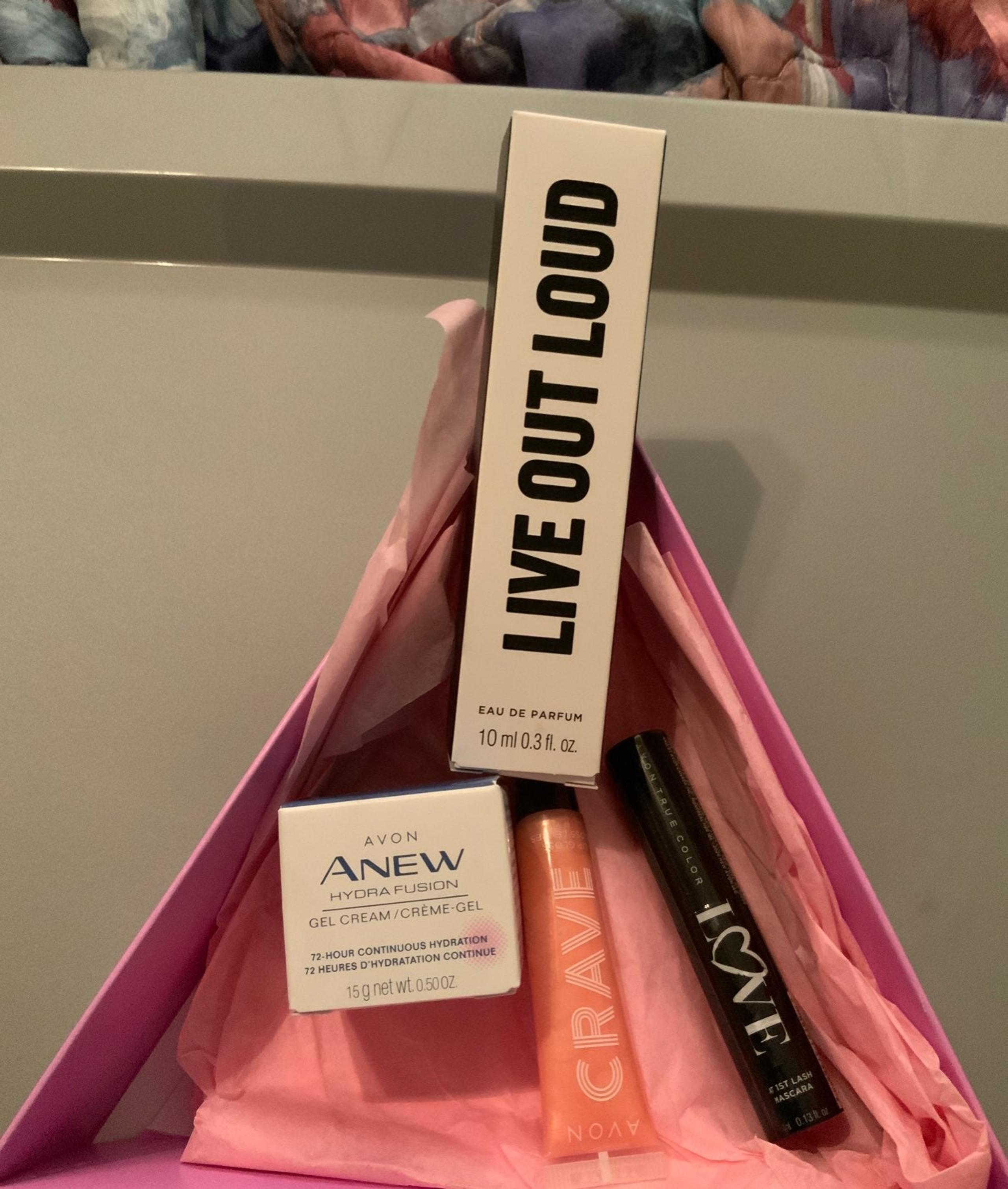 Lip gloss, Mascara, Perfume - Avon