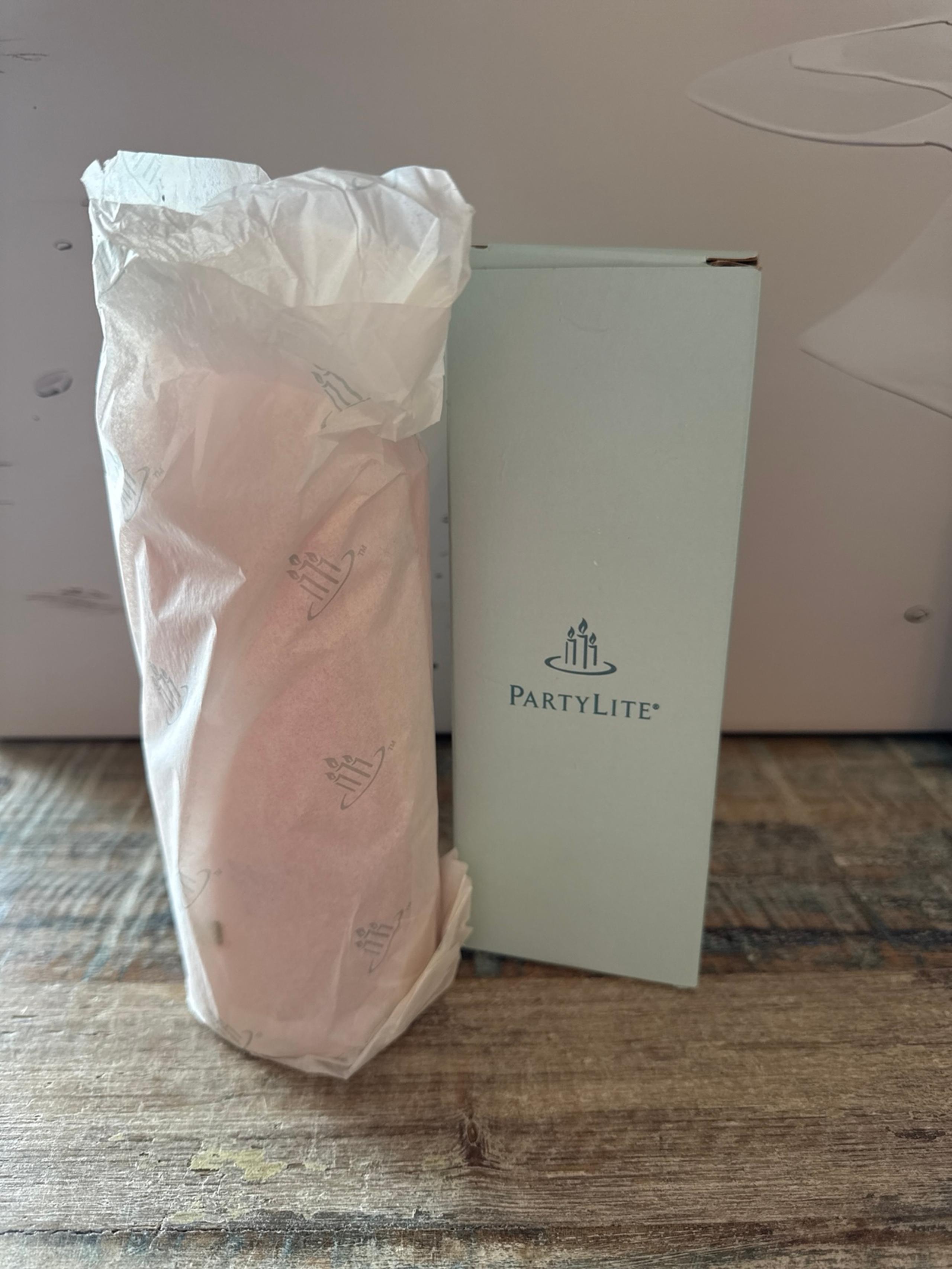Partylite Strawberry Rhubarb Pillar Candle 3x7 NIB ************************