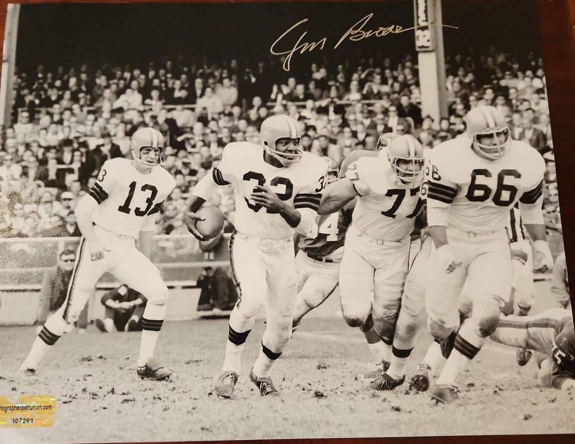Jim Brown Signed Autograph Picture with Certificate of Authenticity