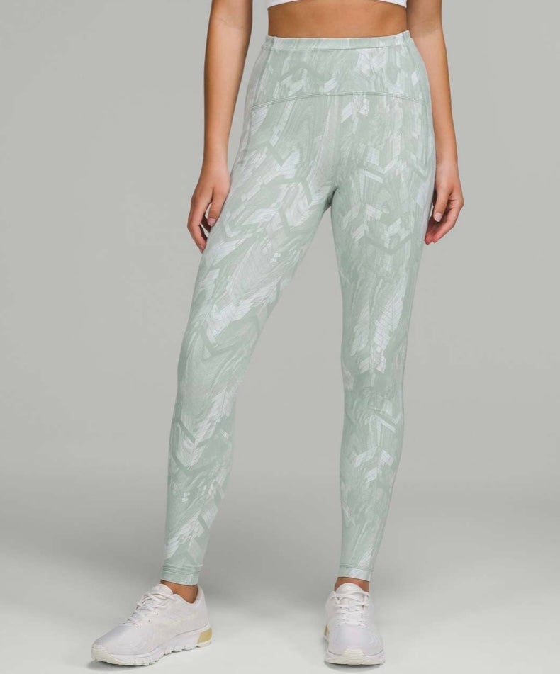 Lululemon Athletica Swift Speed High Rise 28” - Reverbrate Chevron Jacquard