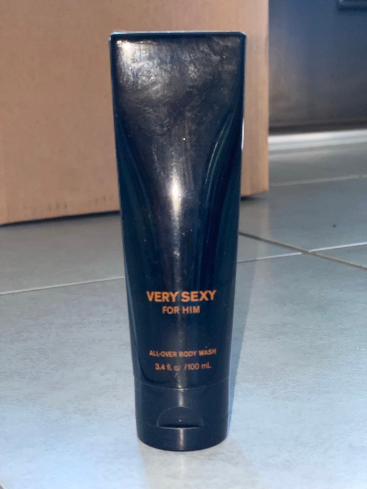 Victoria’s Secret Very Sexy For Him All-over Body Wash 3.4 fl oz RARE