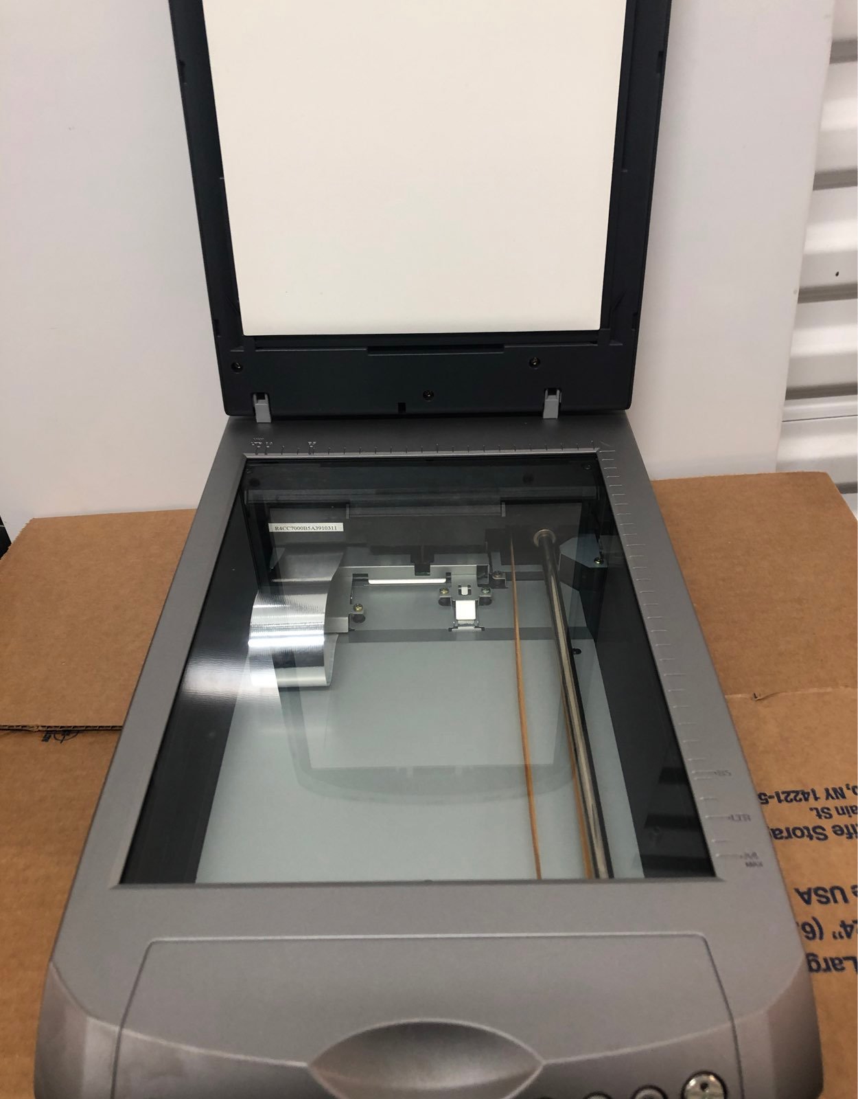 EPSON J161A Perfection 3170 Photo Silver Scanner